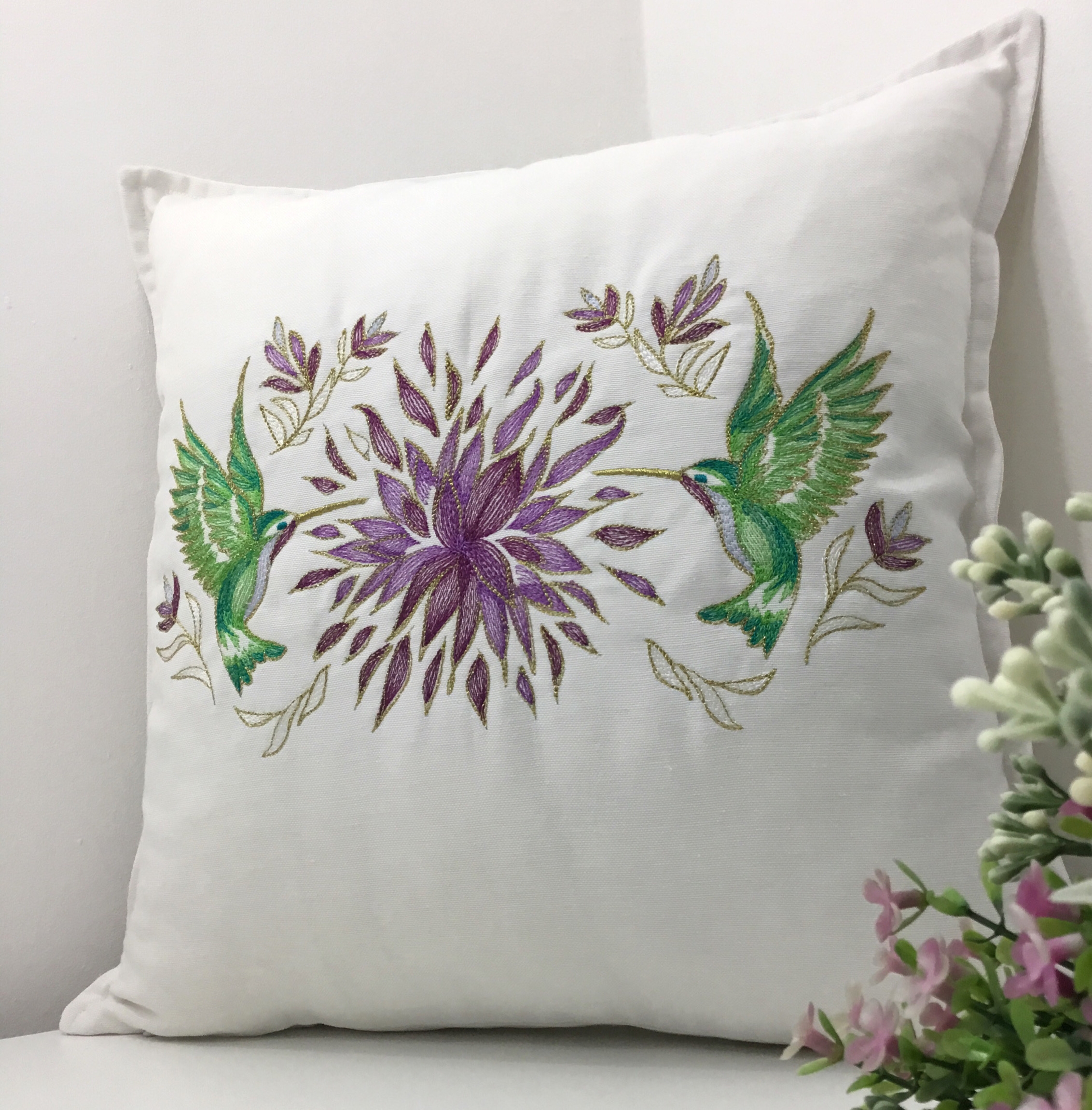 Elegant%20Birds&blooms%20Arıkuşları%20Ve%20Çiçekler%20Kırlent%20Kılıfı